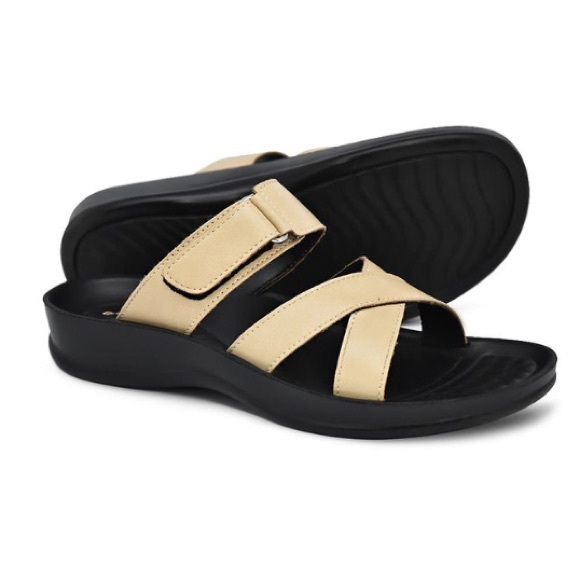 Aerothotic Cream Pasty Midfoot Strap Sandal Women’s Size 7 or EU 37 (READ ALL) - Picture 3 of 8